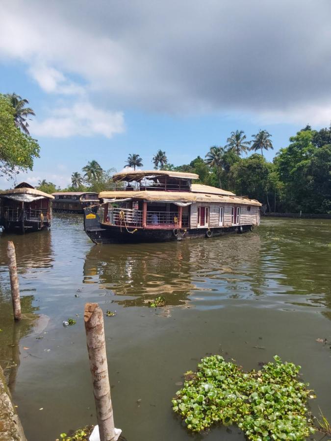 Johnson'S Homestay - Ecohouseboat Alappuzha Exterior foto